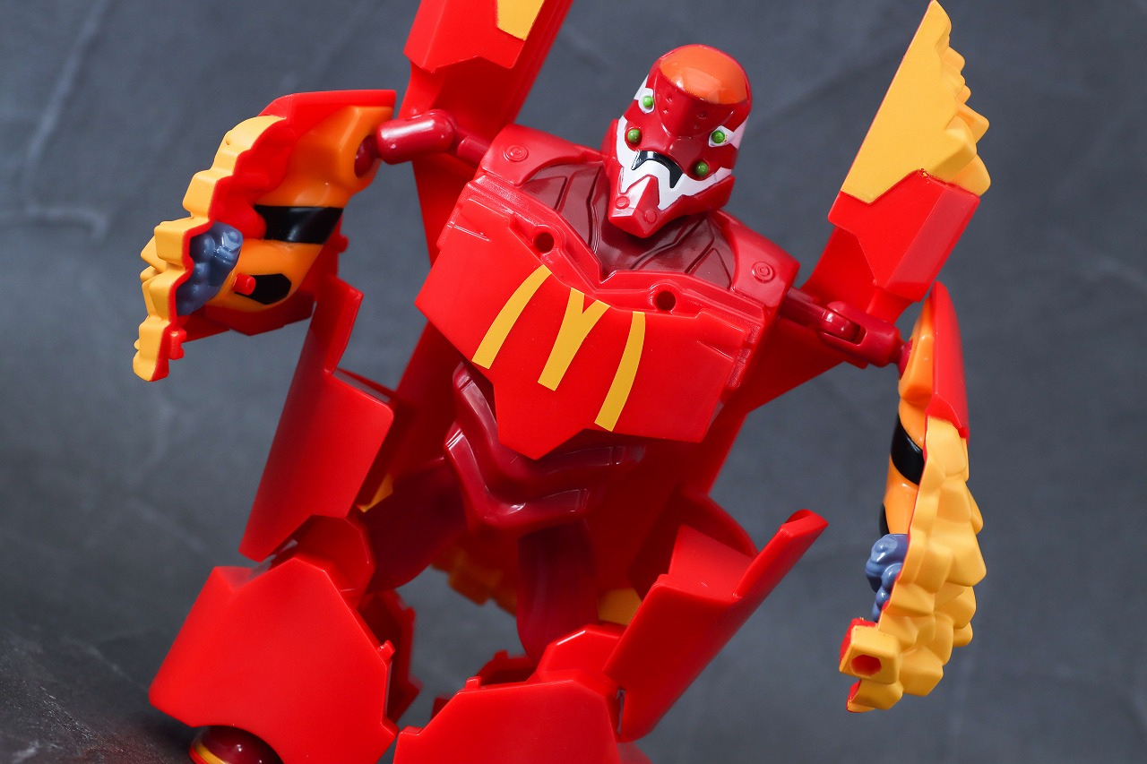 マクドナルド×エヴァンゲリオン バリューセット フィギュア　マックフライドポテト弐号機　アクション　レビュー