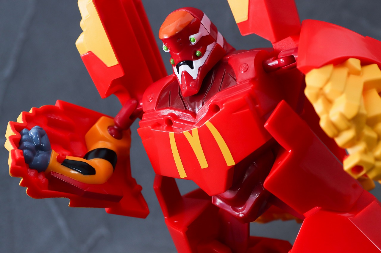 マクドナルド×エヴァンゲリオン バリューセット フィギュア　マックフライドポテト弐号機　アクション　レビュー