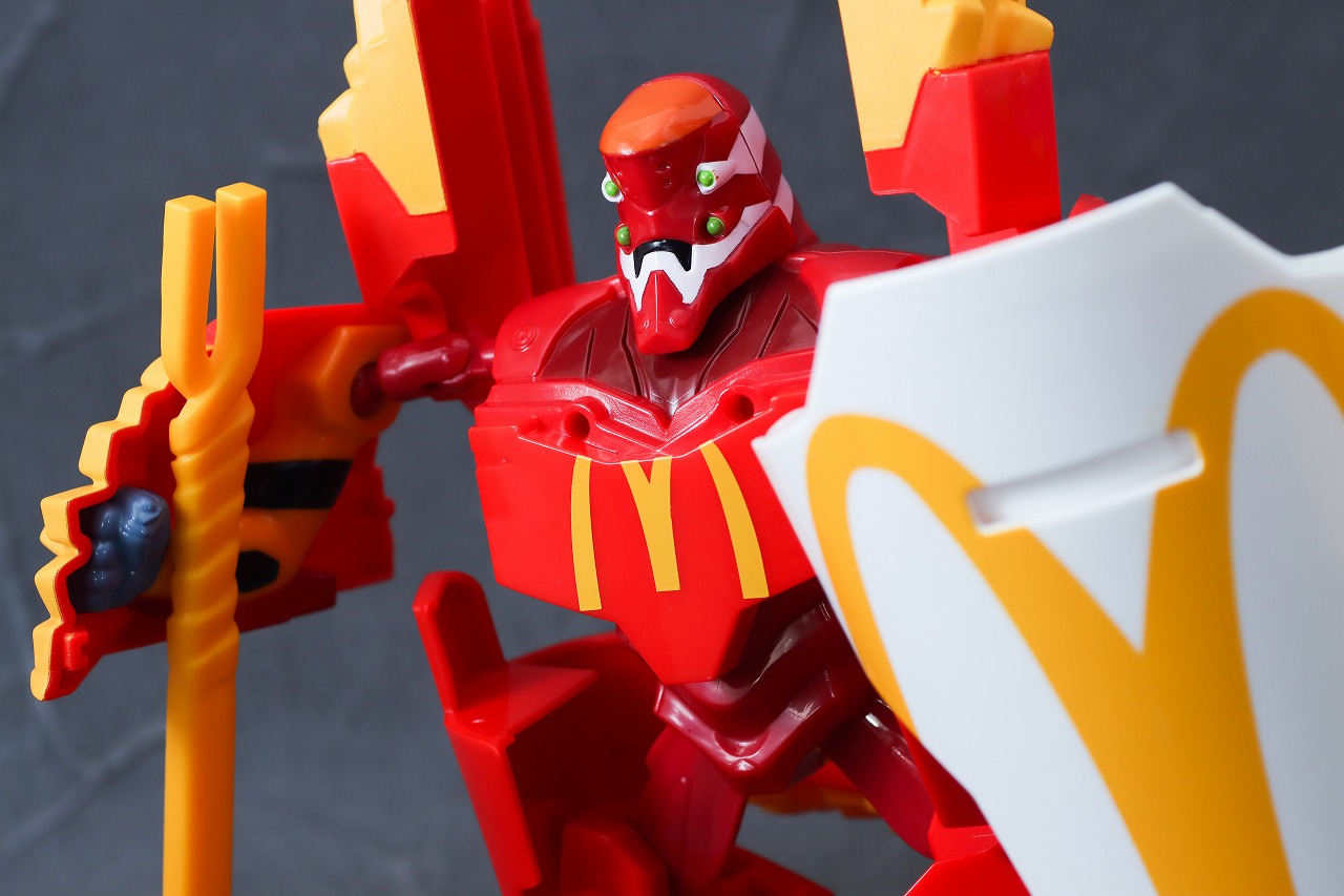 マクドナルド×エヴァンゲリオン バリューセット フィギュア　マックフライドポテト弐号機　アクション　レビュー