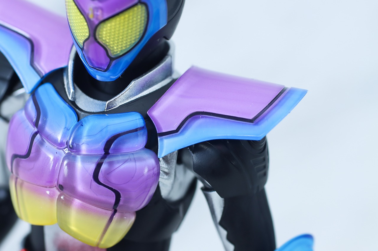 S.H.フィギュアーツ　仮面ライダーガヴ　ポッピングミフォーム　レビュー　本体