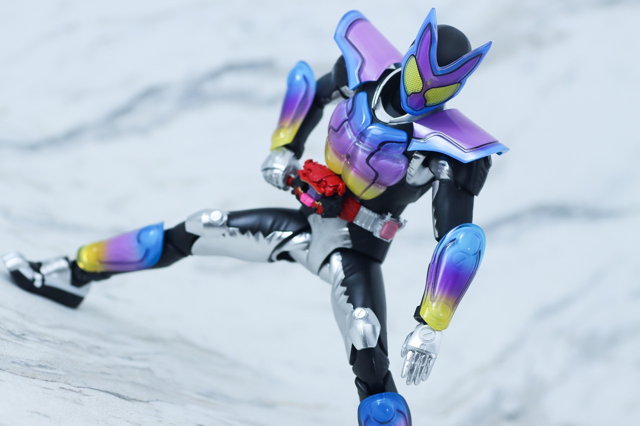 S.H.フィギュアーツ　仮面ライダーガヴ　ポッピングミフォーム　レビュー　アクション