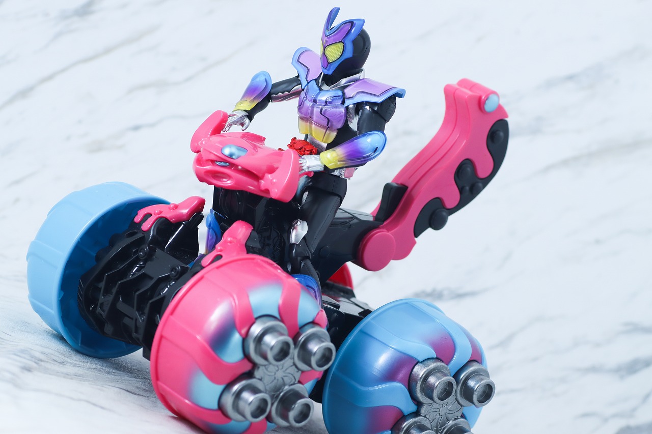 S.H.フィギュアーツ　仮面ライダーガヴ　ポッピングミフォーム　レビュー　アクション DXブルキャンバギー