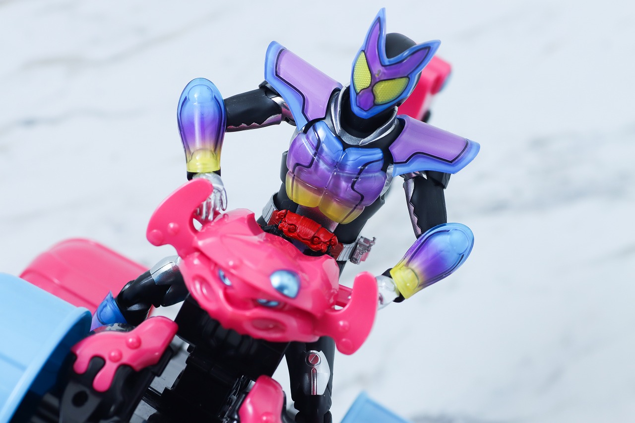 S.H.フィギュアーツ　仮面ライダーガヴ　ポッピングミフォーム　レビュー　アクション DXブルキャンバギー