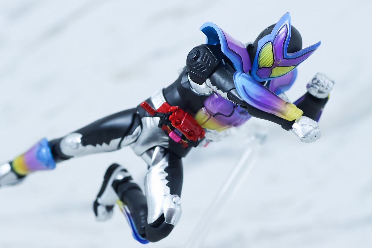 S.H.フィギュアーツ　仮面ライダーガヴ　ポッピングミフォーム　レビュー　アクション