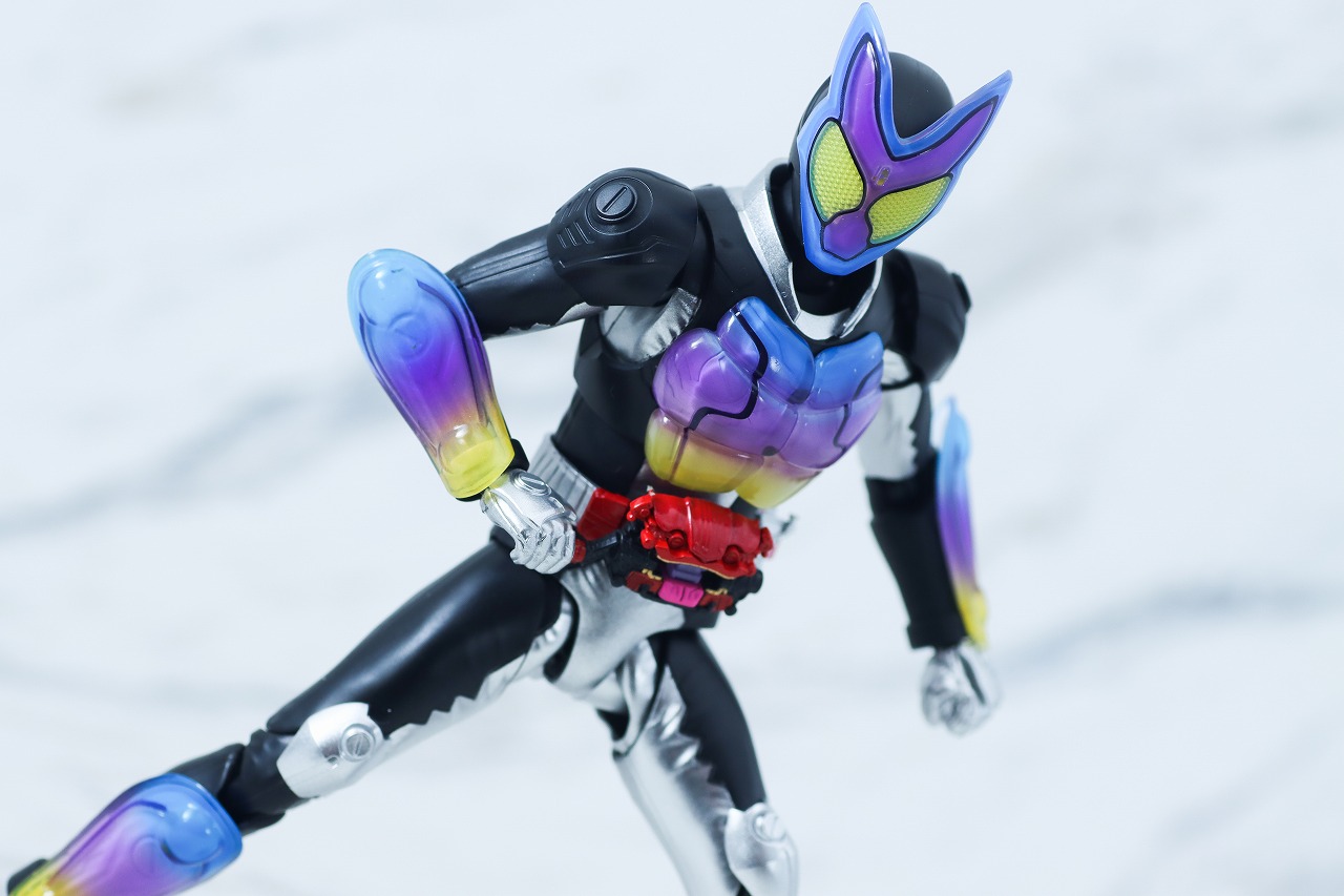 S.H.フィギュアーツ　仮面ライダーガヴ　ポッピングミフォーム　レビュー　アクション