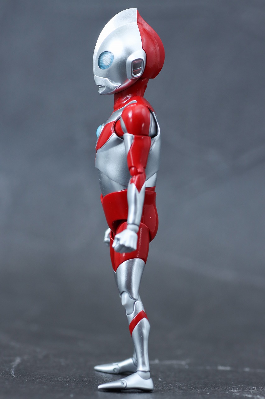 S.H.フィギュアーツ　ウルトラダッド　レビュー　本体