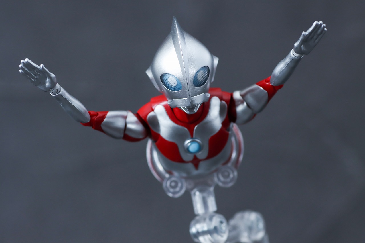 S.H.フィギュアーツ　ウルトラダッド　レビュー　アクション