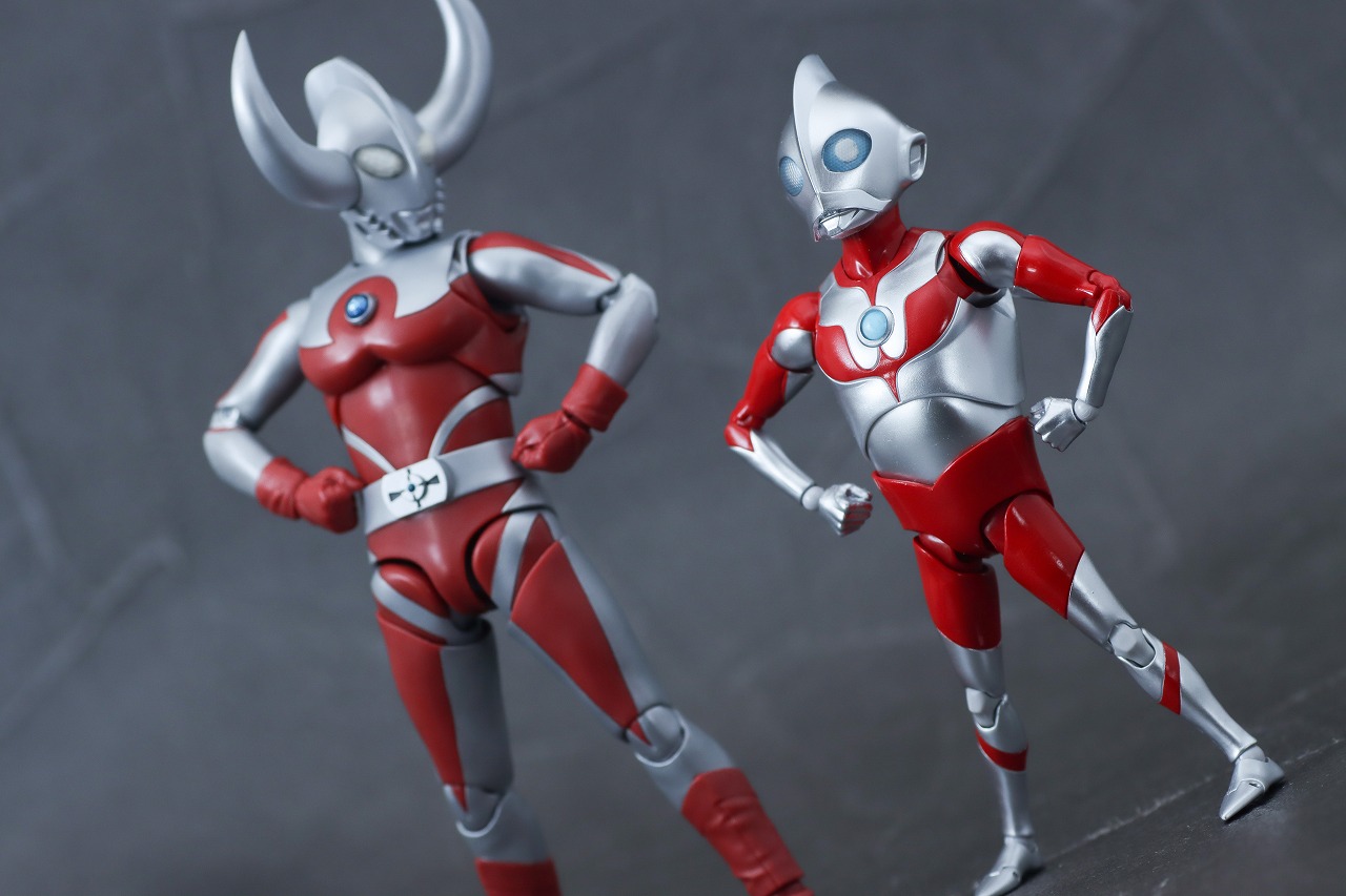 S.H.フィギュアーツ　ウルトラダッド　レビュー　アクション　ウルトラの父