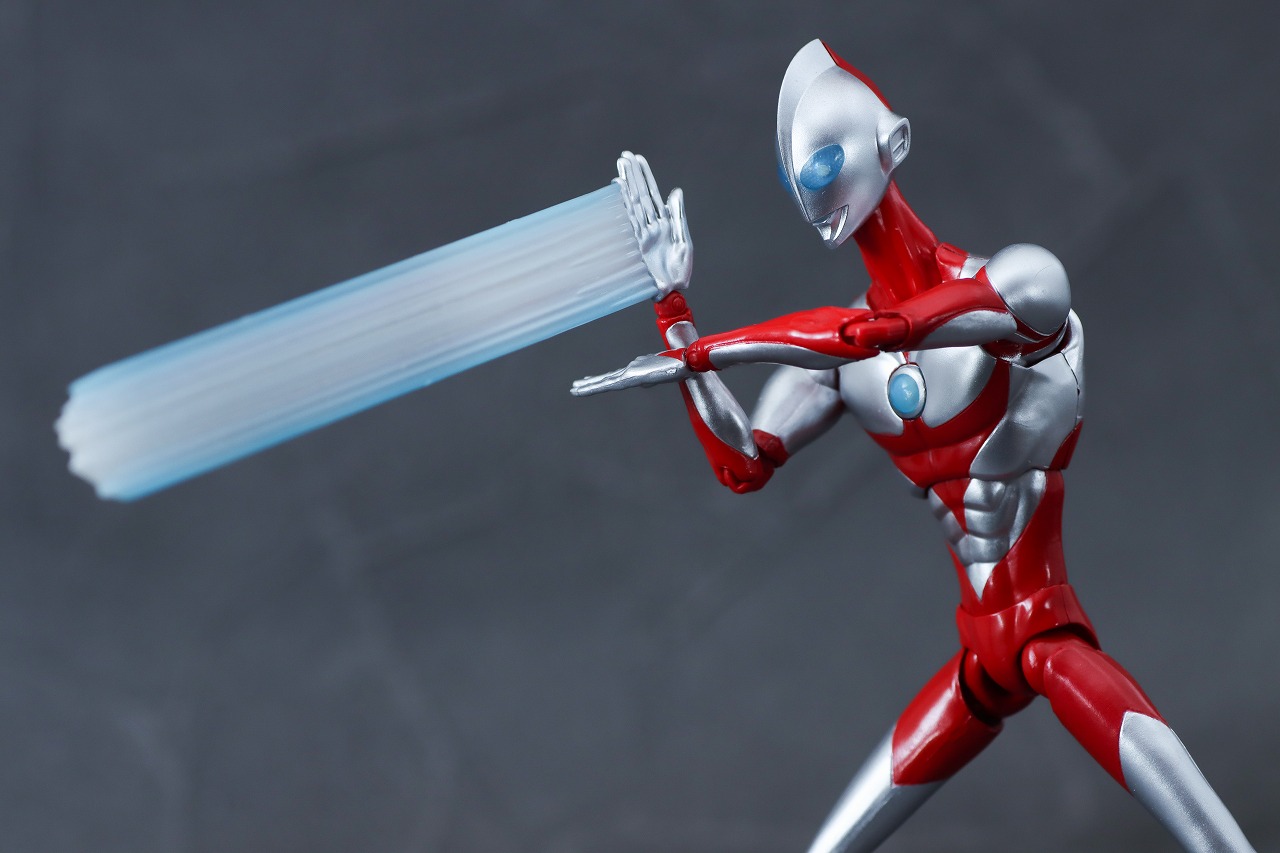 S.H.フィギュアーツ　ウルトラダッド　レビュー　アクション