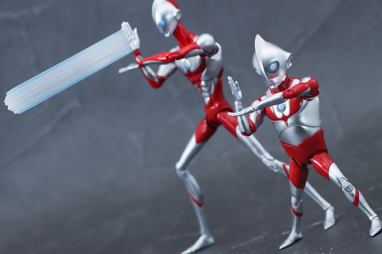 S.H.フィギュアーツ　ウルトラダッド　レビュー　アクション