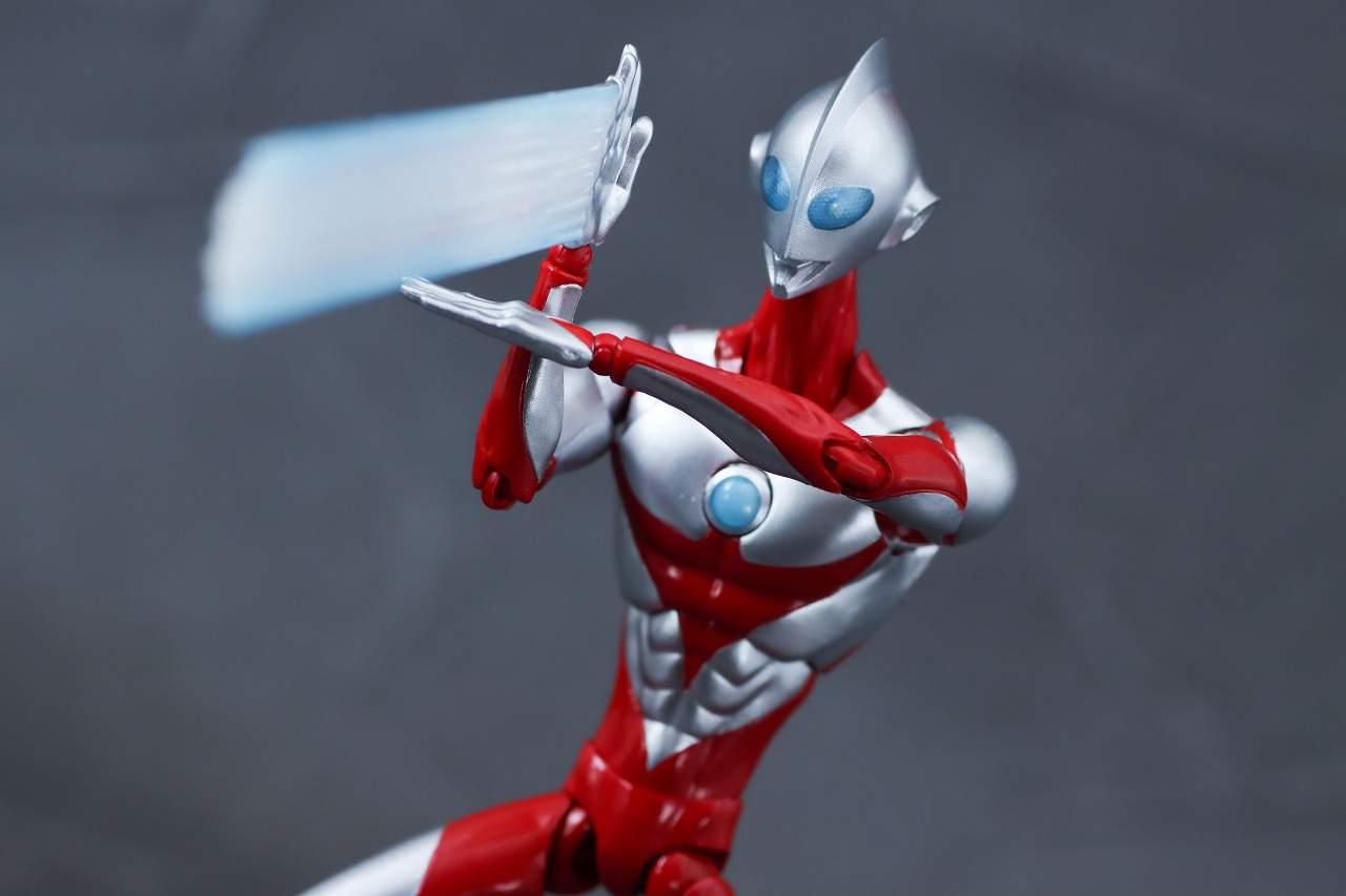 S.H.フィギュアーツ　ウルトラダッド　レビュー　アクション