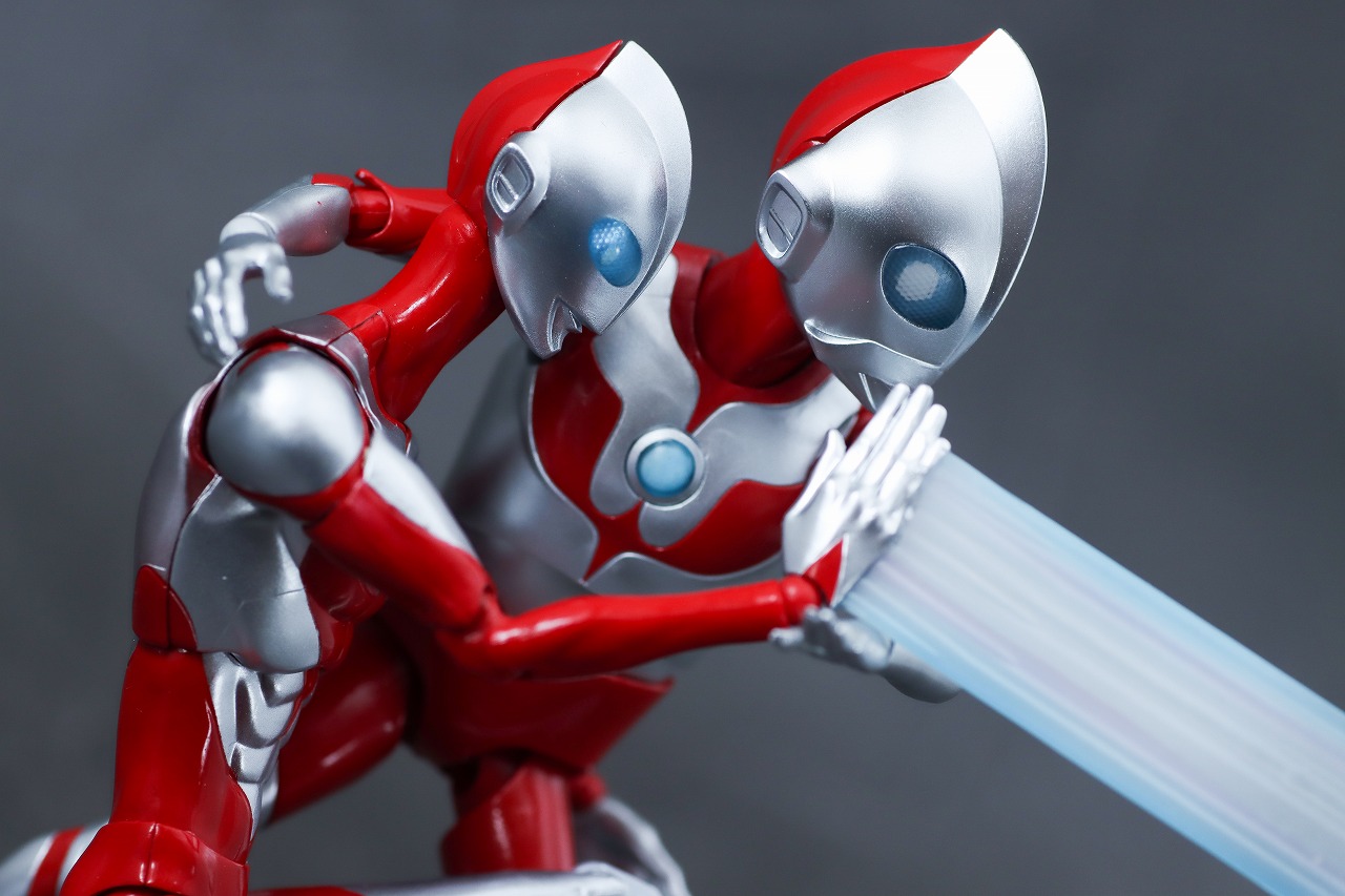 S.H.フィギュアーツ　ウルトラダッド　レビュー　アクション