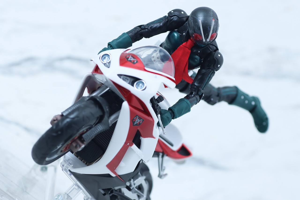 S.H.フィギュアーツ　サイクロン1号（『仮面ライダー THE NEXT』）　レビュー　アクション