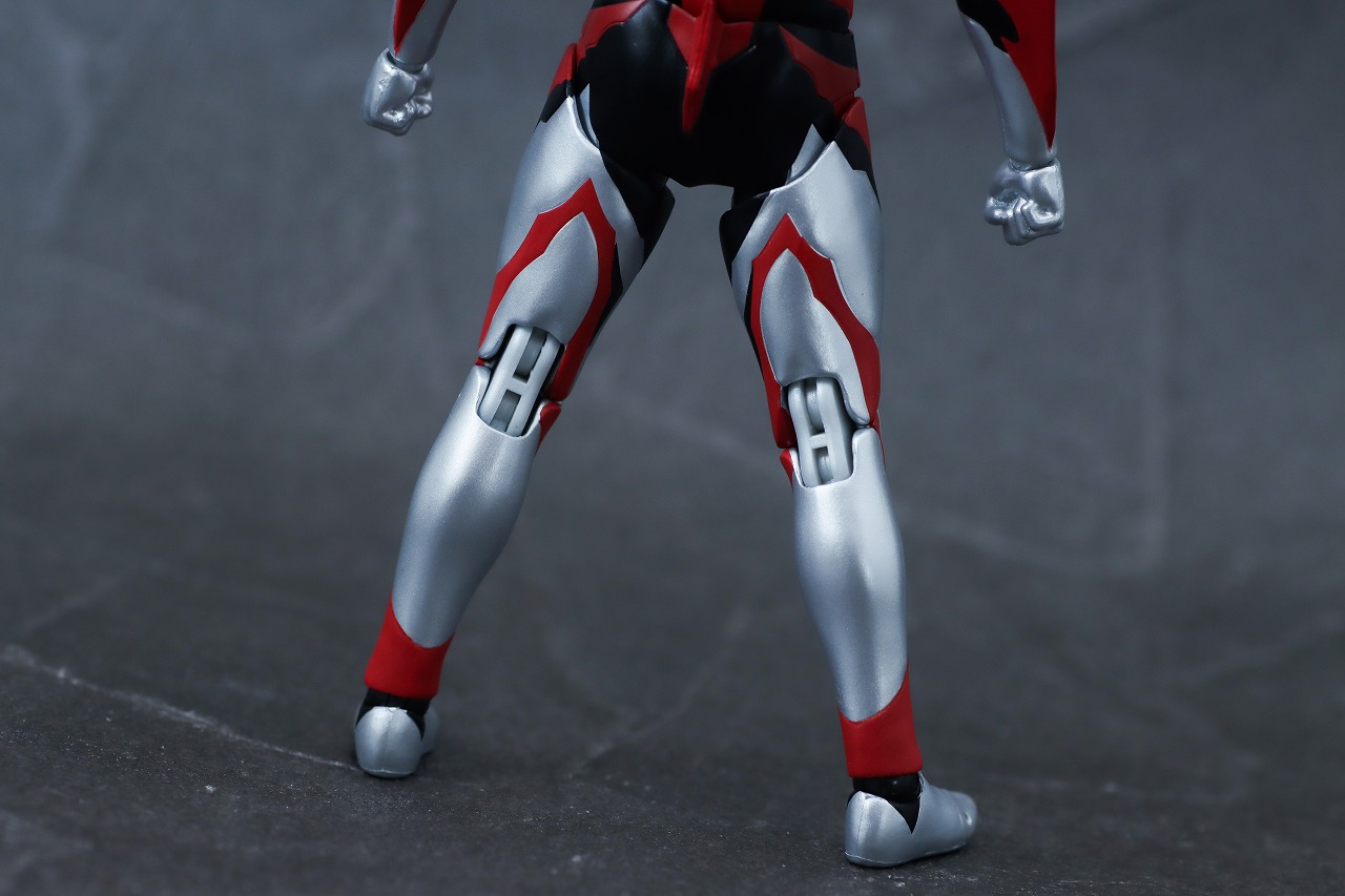 S.H.フィギュアーツ　ウルトラマンジード プリミティブ（ニュージェネ スターズver）　レビュー　本体