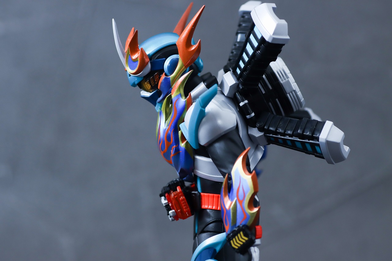 S.H.フィギュアーツ　仮面ライダーファイヤーガッチャード　スチームホッパー　レビュー　可動範囲