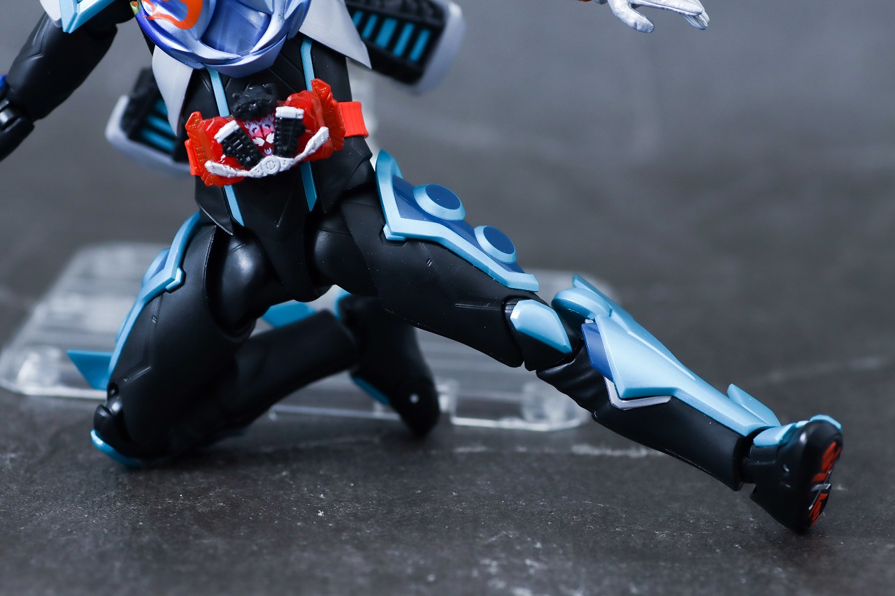 S.H.フィギュアーツ　仮面ライダーファイヤーガッチャード　スチームホッパー　レビュー　可動範囲