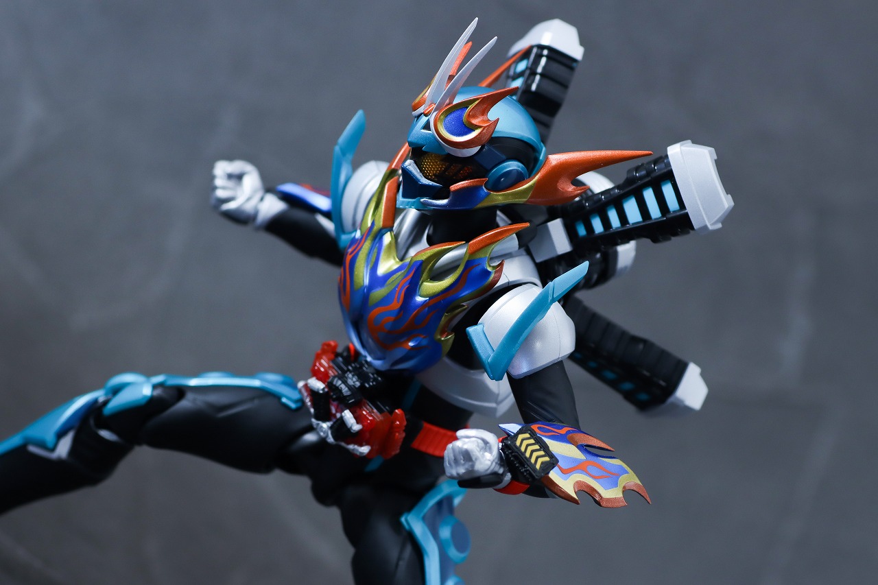 S.H.フィギュアーツ　仮面ライダーファイヤーガッチャード　スチームホッパー　レビュー　アクション