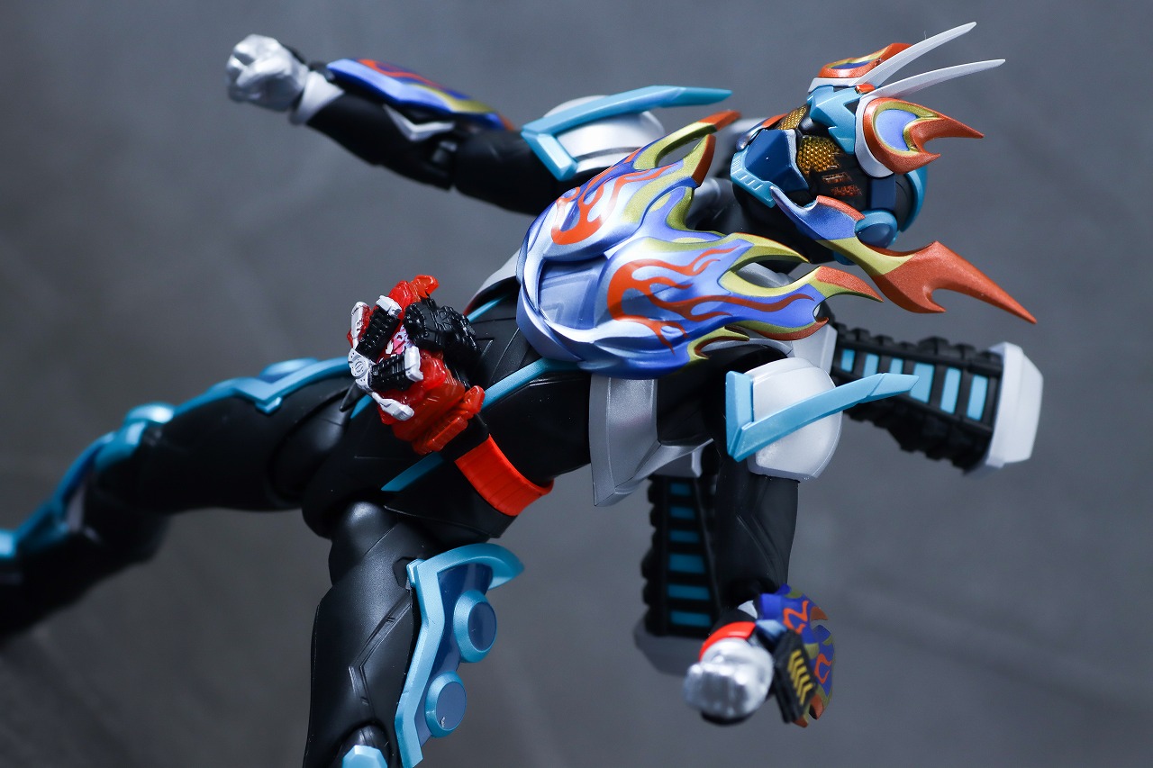 S.H.フィギュアーツ　仮面ライダーファイヤーガッチャード　スチームホッパー　レビュー　アクション