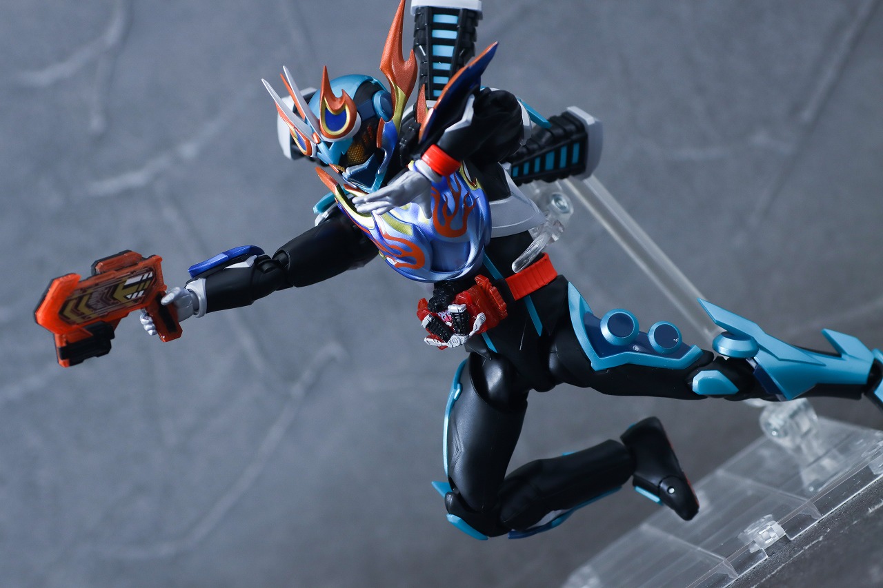 S.H.フィギュアーツ　仮面ライダーファイヤーガッチャード　スチームホッパー　レビュー　アクション