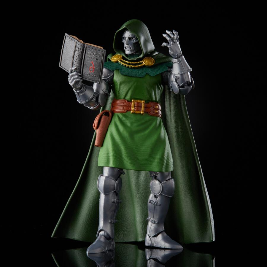 マーベルレジェンド ヴィンテージシリーズ ドクター・ドゥーム