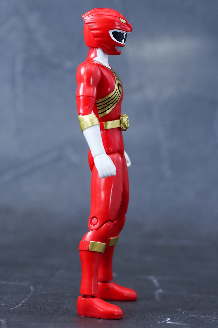 アクションヒーロー ガオレッド レビュー 本体