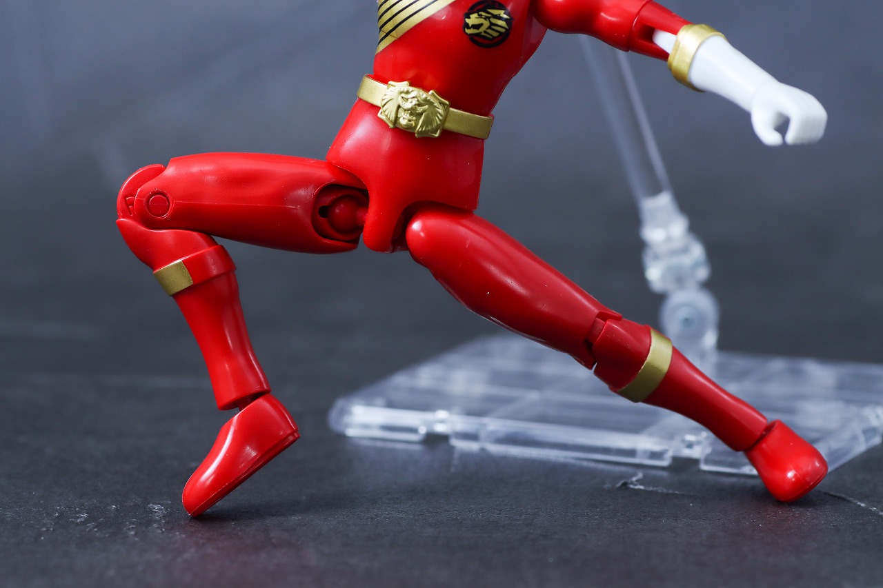 アクションヒーロー ガオレッド レビュー 可動範囲