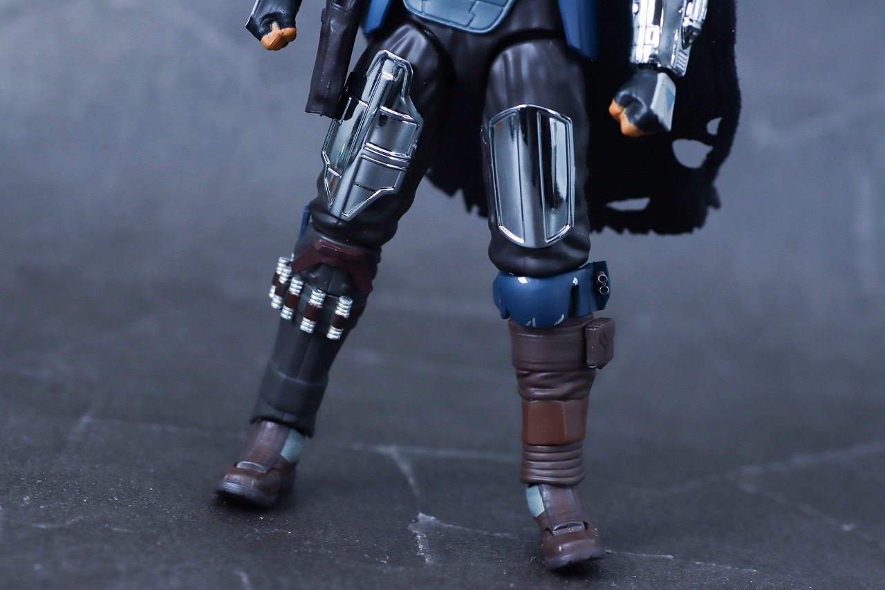 MAFEX マンダロリアン CHROME(クロームメッキ) ver. レビュー 本体