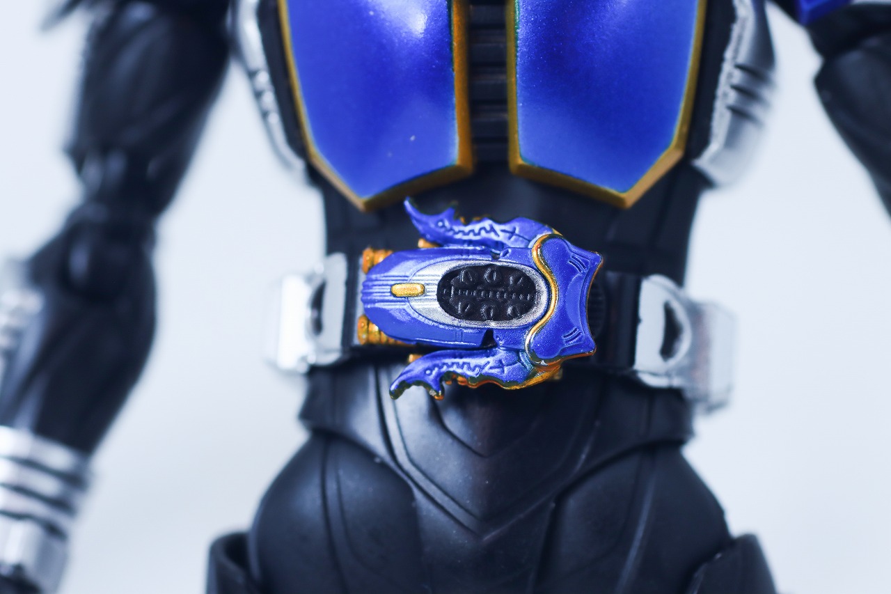 S.H.フィギュアーツ 真骨彫製法 仮面ライダーガタック ライダーフォーム 真骨彫10th Anniversary ver. レビュー 本体