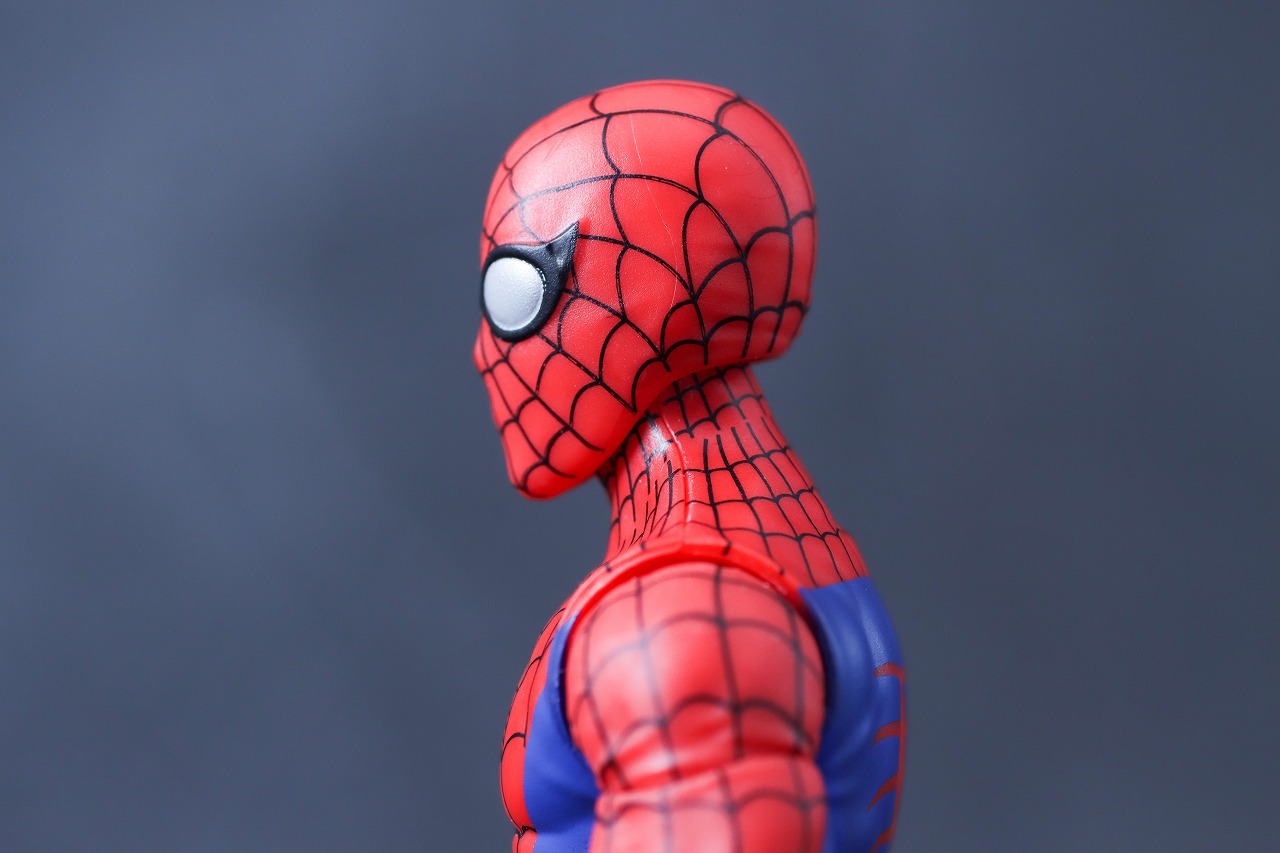 マーベルレジェンド　スパイダーマン　1977　レビュー　本体