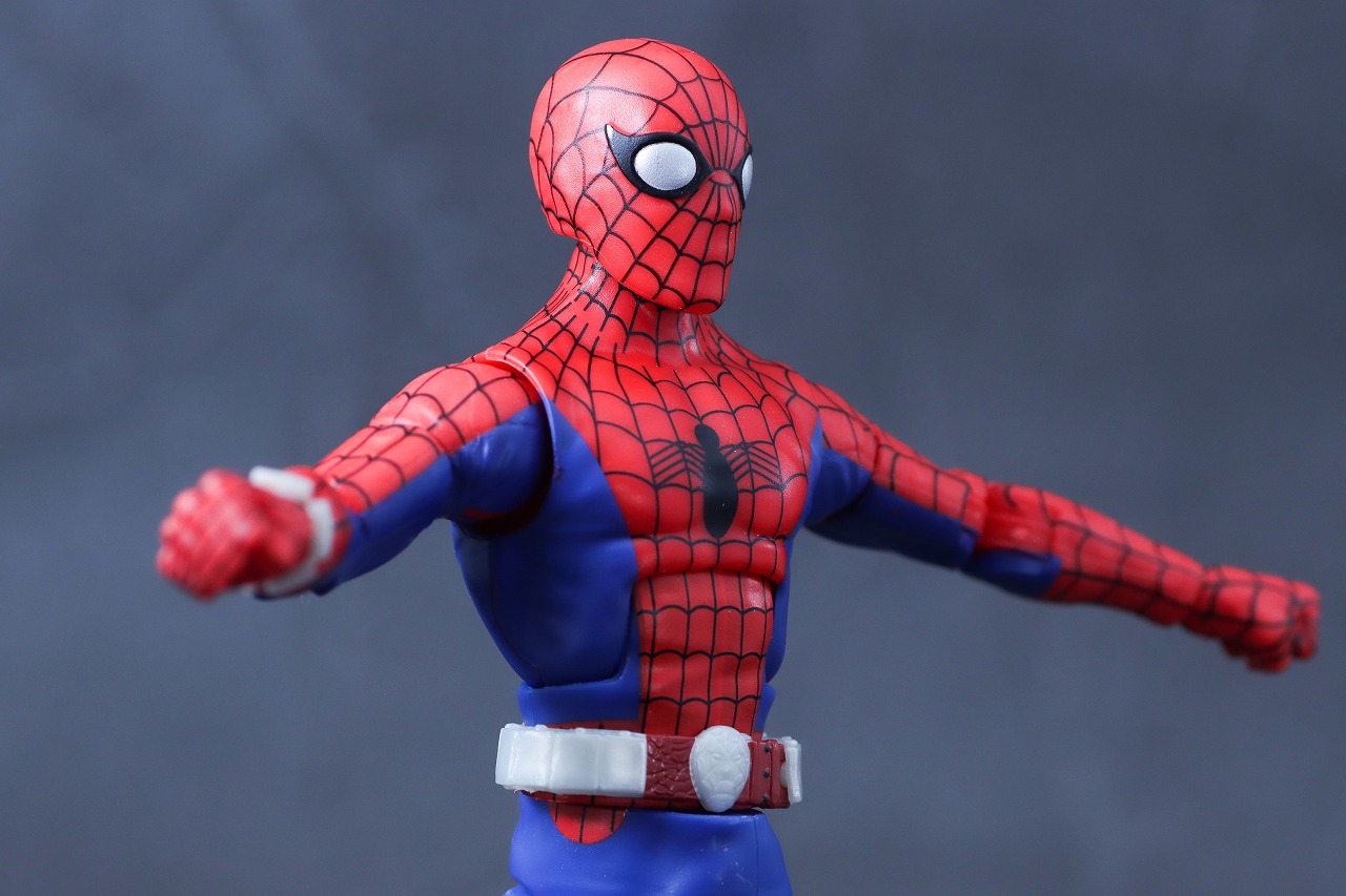 マーベルレジェンド スパイダーマン 1977 レビュー 可動範囲