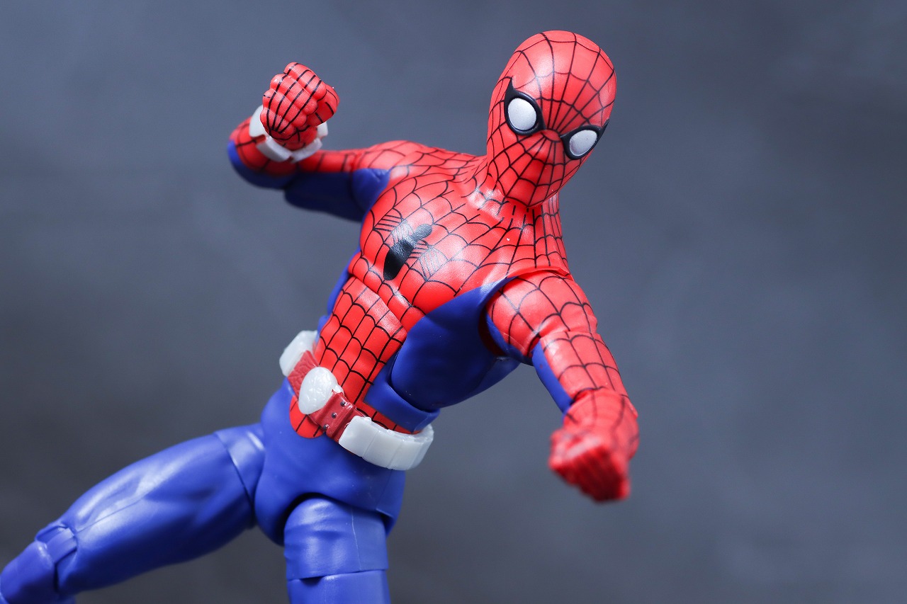 マーベルレジェンド スパイダーマン 1977 レビュー アクション
