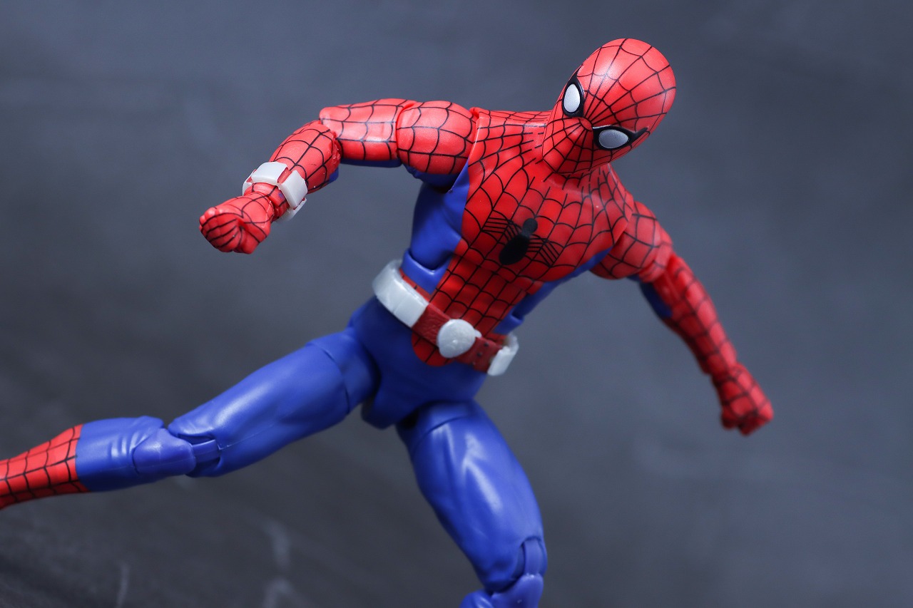 マーベルレジェンド スパイダーマン 1977 レビュー アクション