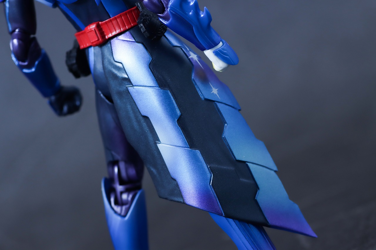 S.H.フィギュアーツ 仮面ライダークロスセイバー レビュー 本体