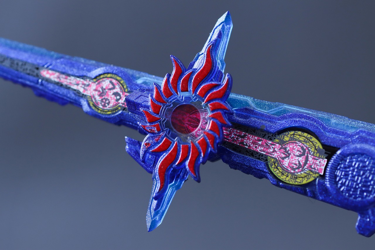 S.H.フィギュアーツ 仮面ライダークロスセイバー レビュー 付属品 刃王剣十聖刃