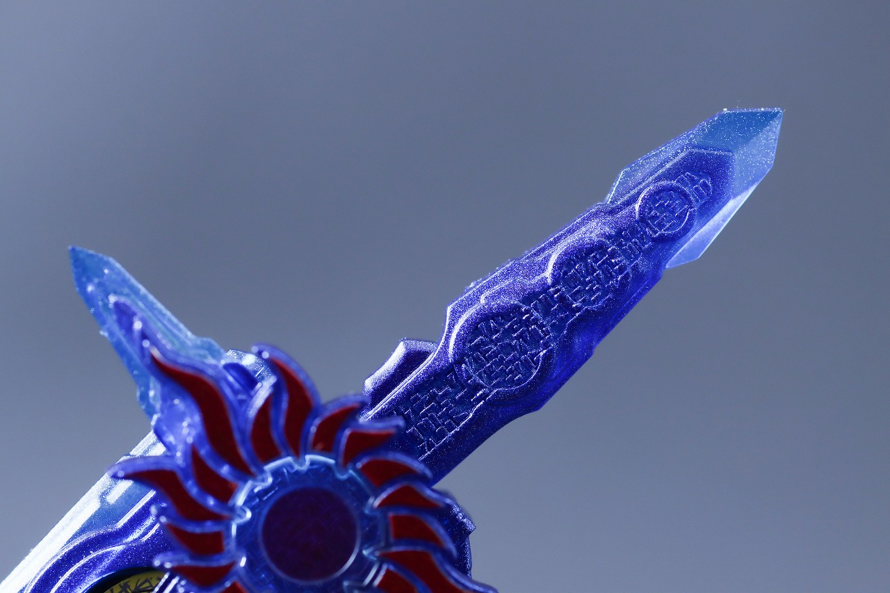 S.H.フィギュアーツ 仮面ライダークロスセイバー レビュー 付属品 刃王剣十聖刃