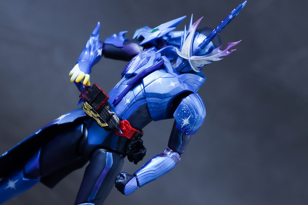 レビュー】S.H.Figuarts 仮面ライダークロスセイバー