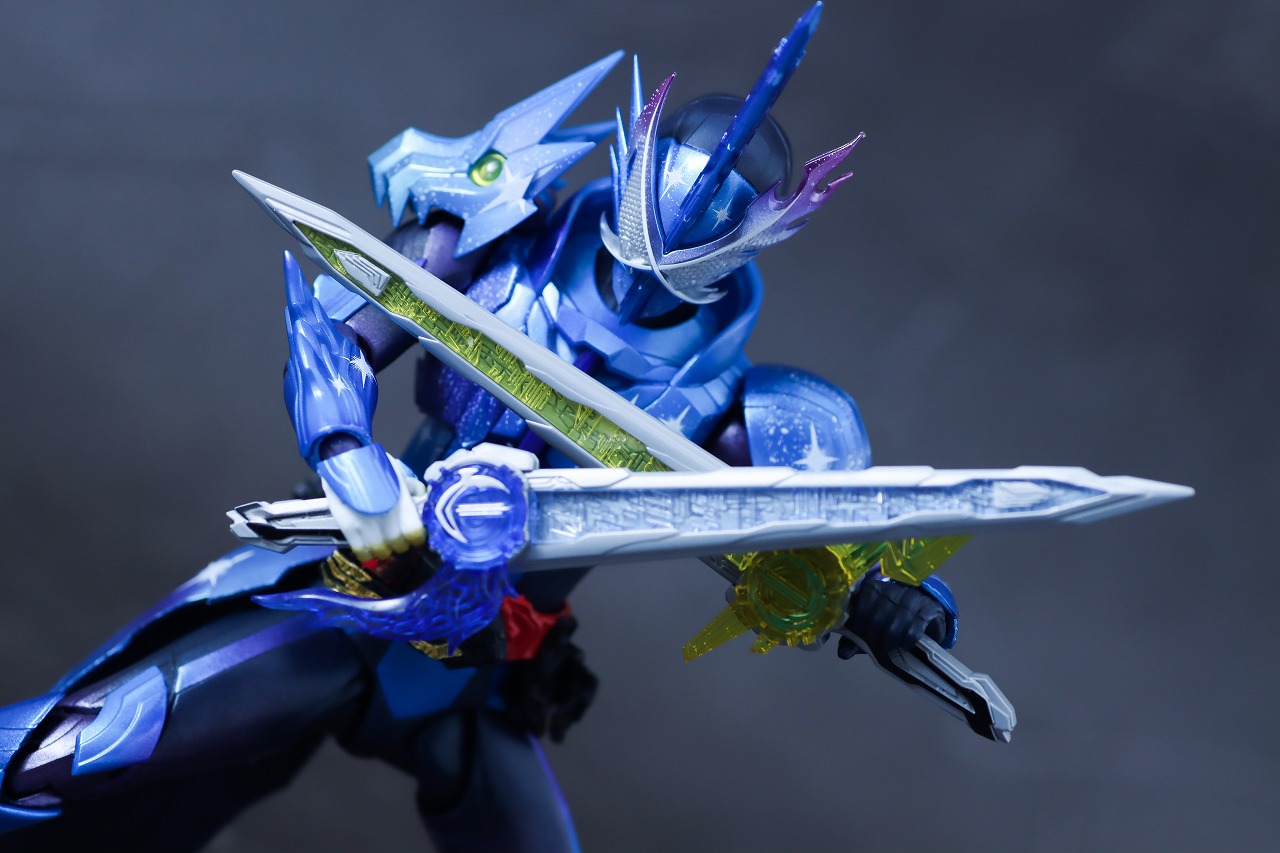 S.H.フィギュアーツ 仮面ライダークロスセイバー レビュー アクション