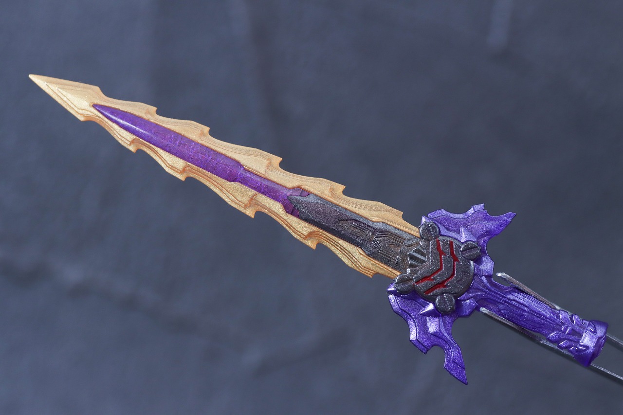 S.H.フィギュアーツ 仮面ライダークロスセイバー10聖剣セット