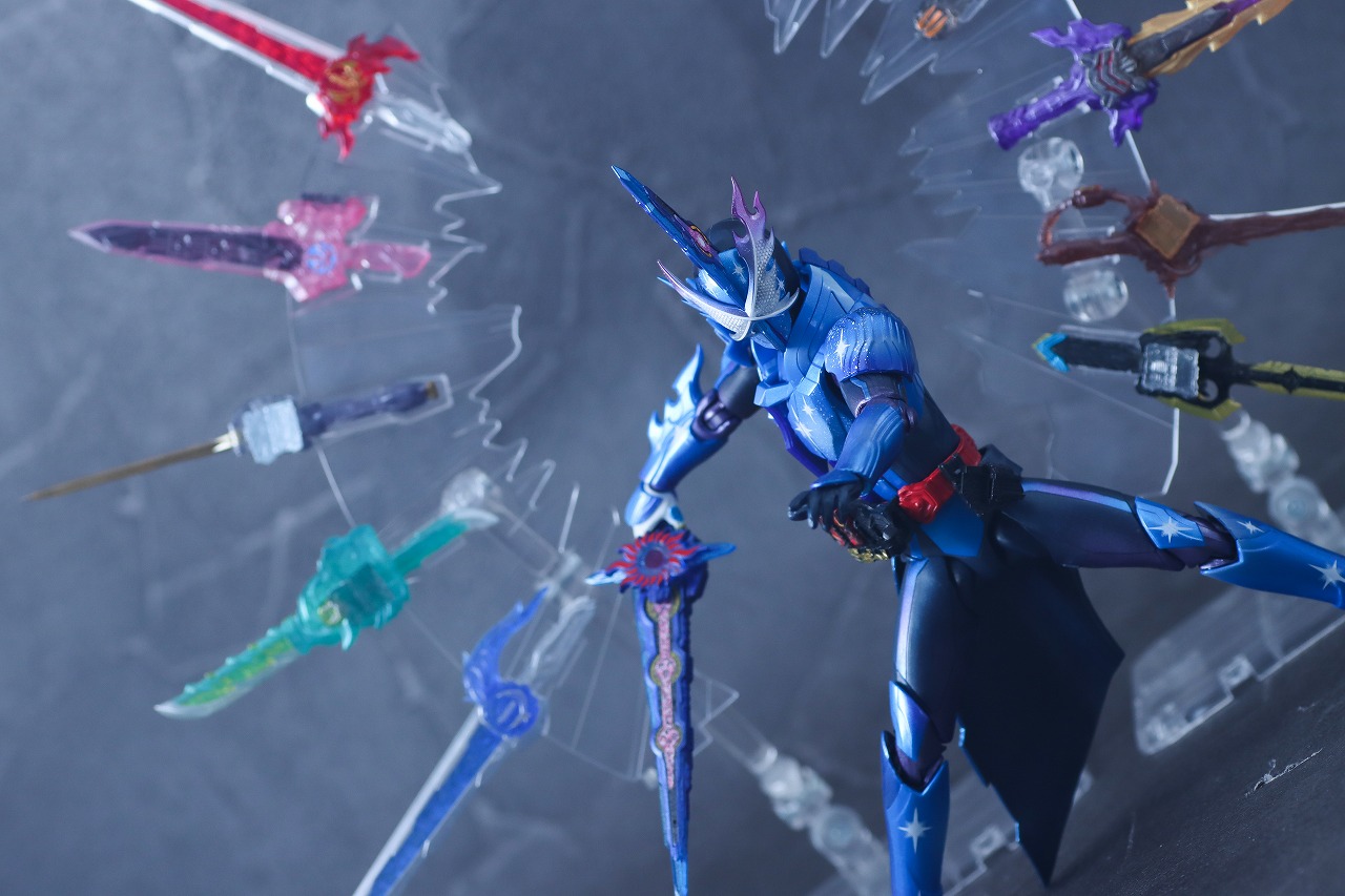 S.H.フィギュアーツ 仮面ライダークロスセイバー10聖剣セット レビュー アクション