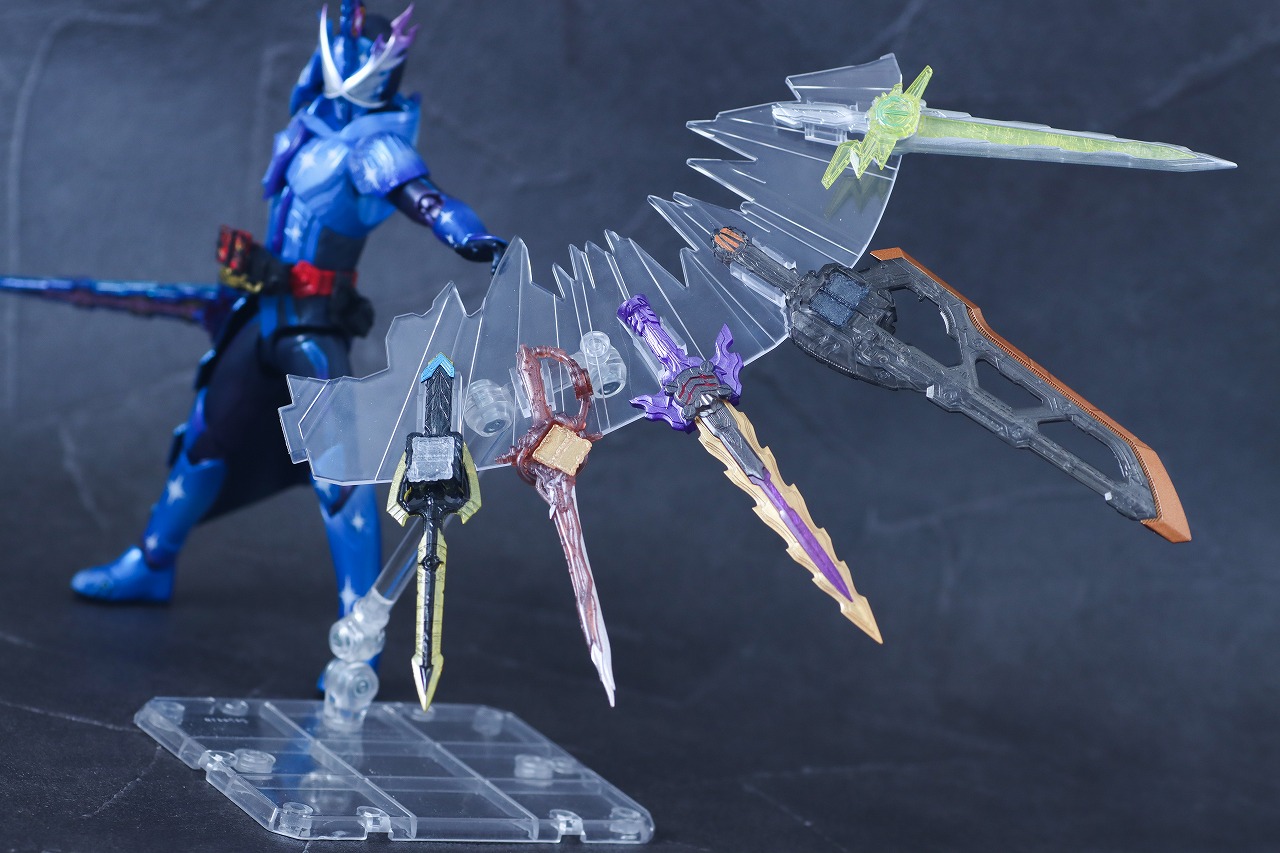 S.H.フィギュアーツ 仮面ライダークロスセイバー10聖剣セット レビュー アクション