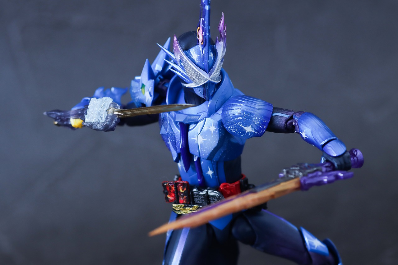 S.H.フィギュアーツ 仮面ライダークロスセイバー10聖剣セット レビュー アクション
