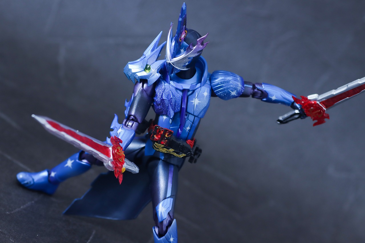 S.H.フィギュアーツ 仮面ライダークロスセイバー10聖剣セット レビュー アクション