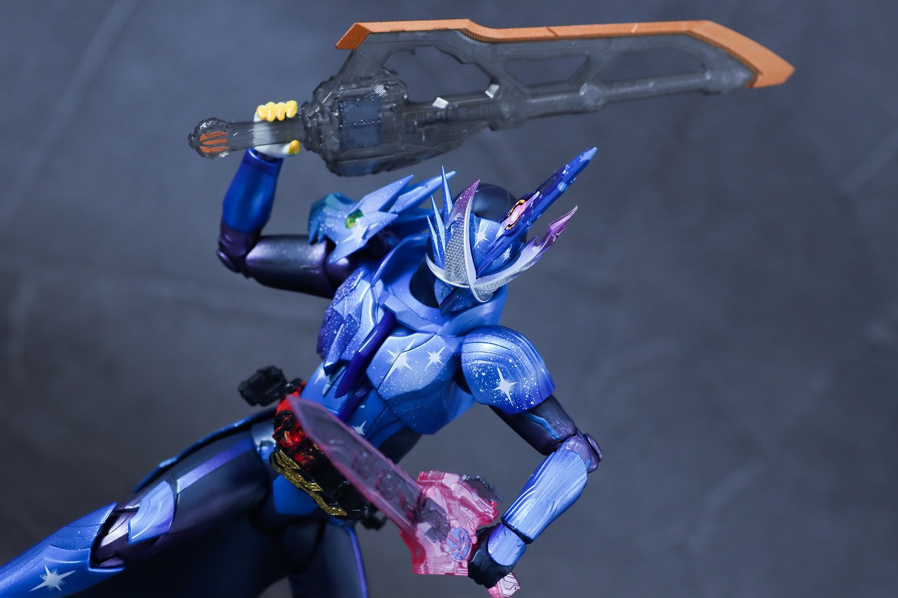 S.H.フィギュアーツ 仮面ライダークロスセイバー10聖剣セット レビュー アクション