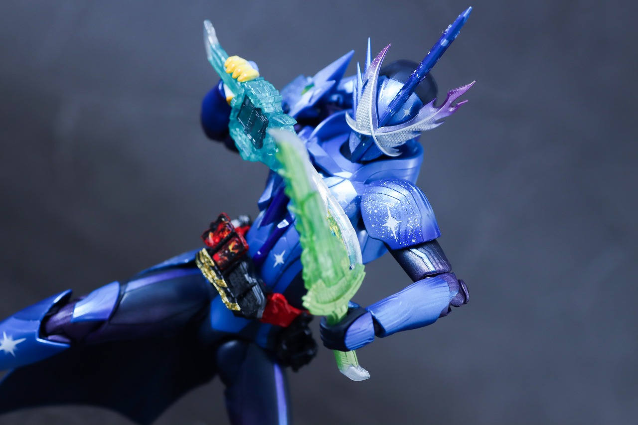 S.H.フィギュアーツ 仮面ライダークロスセイバー10聖剣セット レビュー アクション