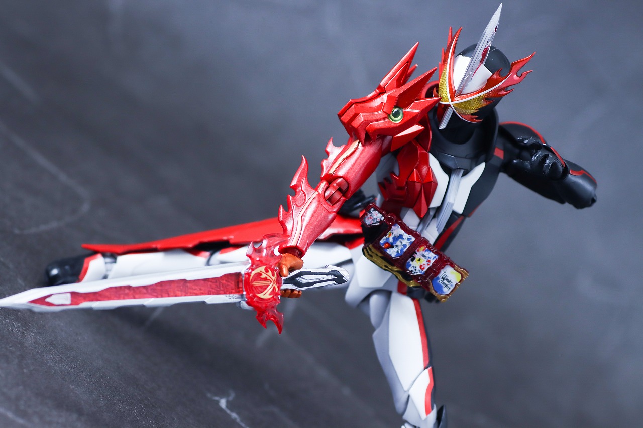 S.H.フィギュアーツ 仮面ライダークロスセイバー10聖剣セット レビュー アクション オールマイティセイバー