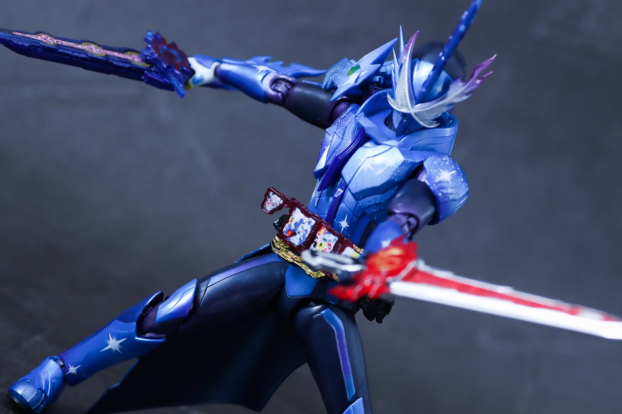S.H.フィギュアーツ 仮面ライダークロスセイバー10聖剣セット レビュー アクション