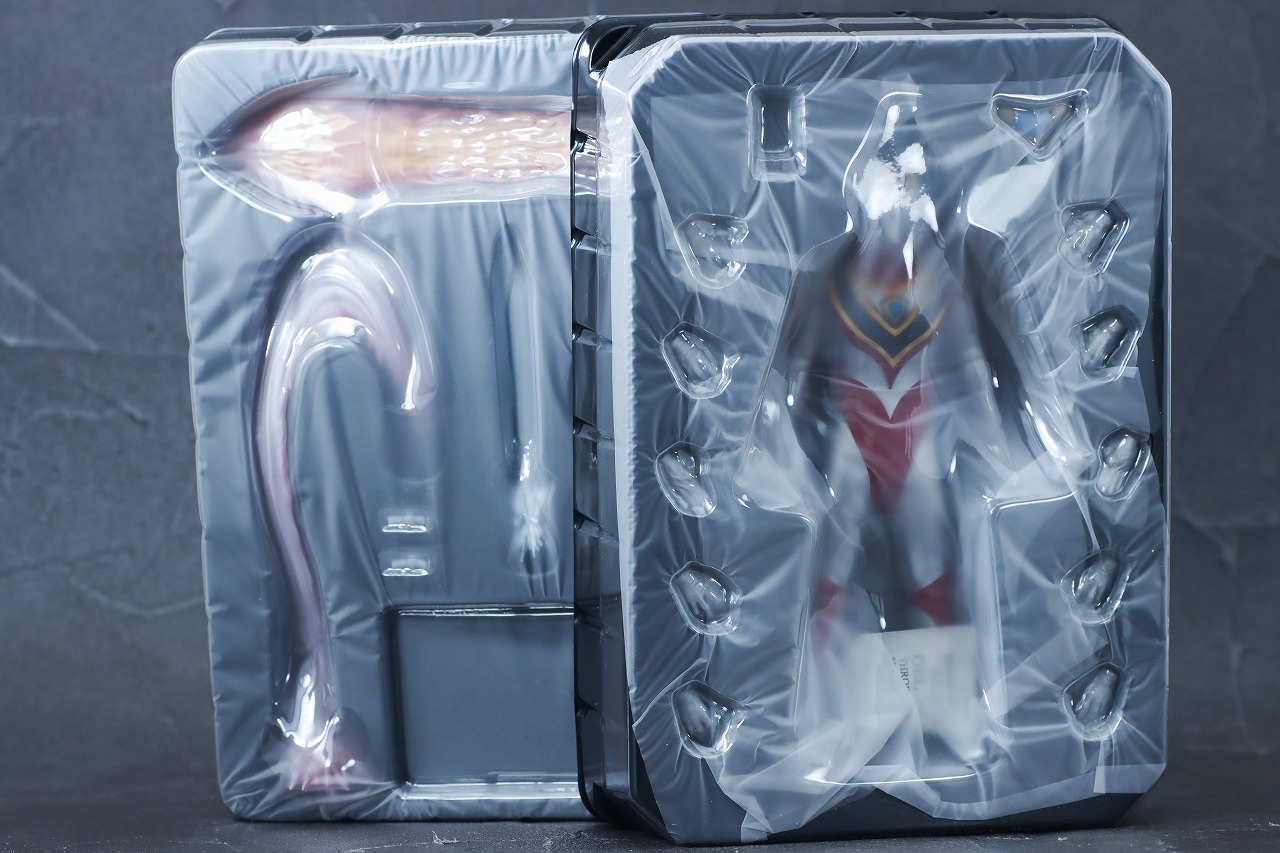 alphamax アルファマックス ウルトラマンガイア V2 レビュー パッケージ