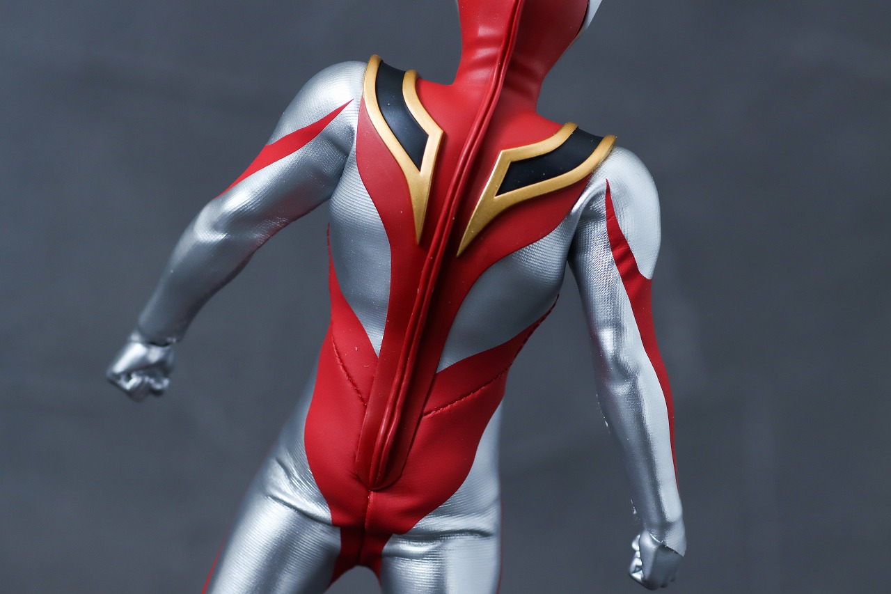 alphamax アルファマックス ウルトラマンガイア V2 レビュー 本体
