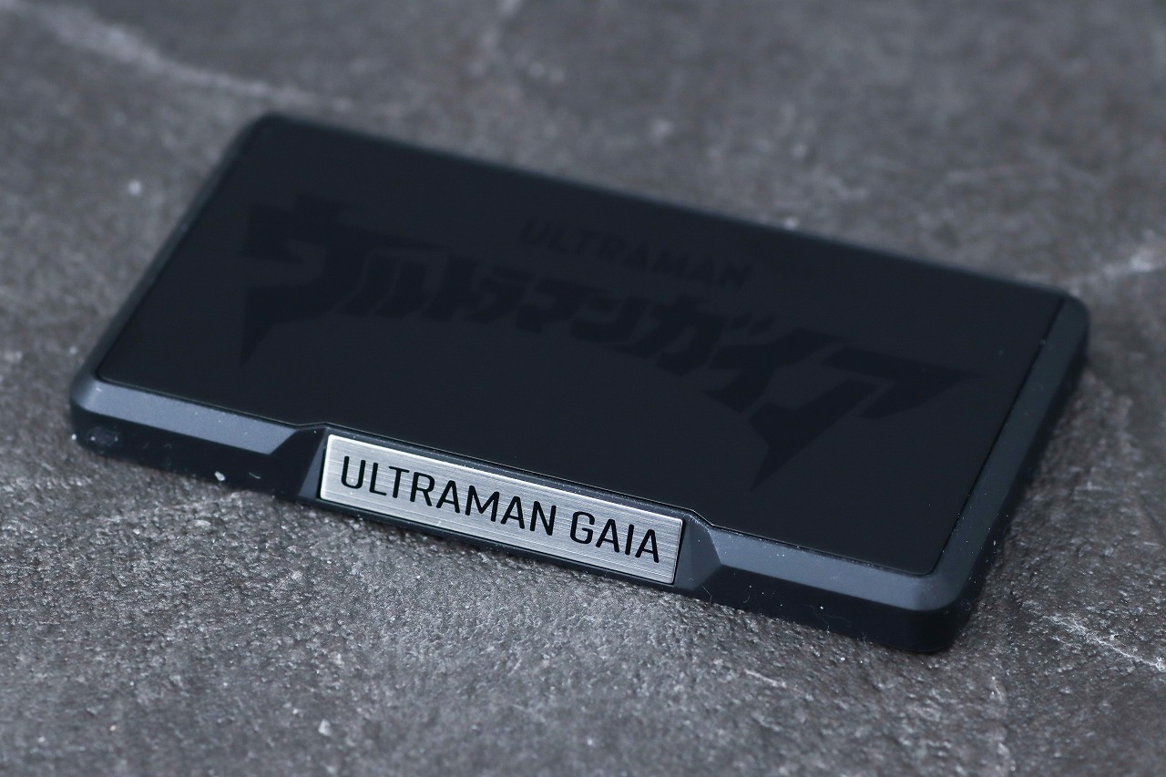 alphamax アルファマックス ウルトラマンガイア V2 レビュー 付属品 台座