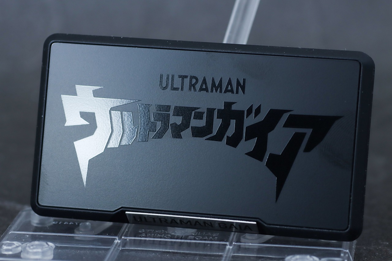 alphamax アルファマックス ウルトラマンガイア V2 レビュー 付属品 台座